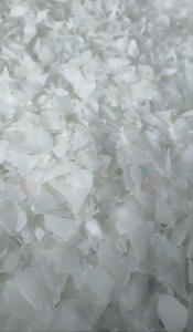 长期出售热洗大小白乙破碎料