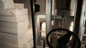 长期出售冷压块，社会料和厂货混打的