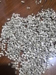 厂家大量出售pe颗粒,100目三道机