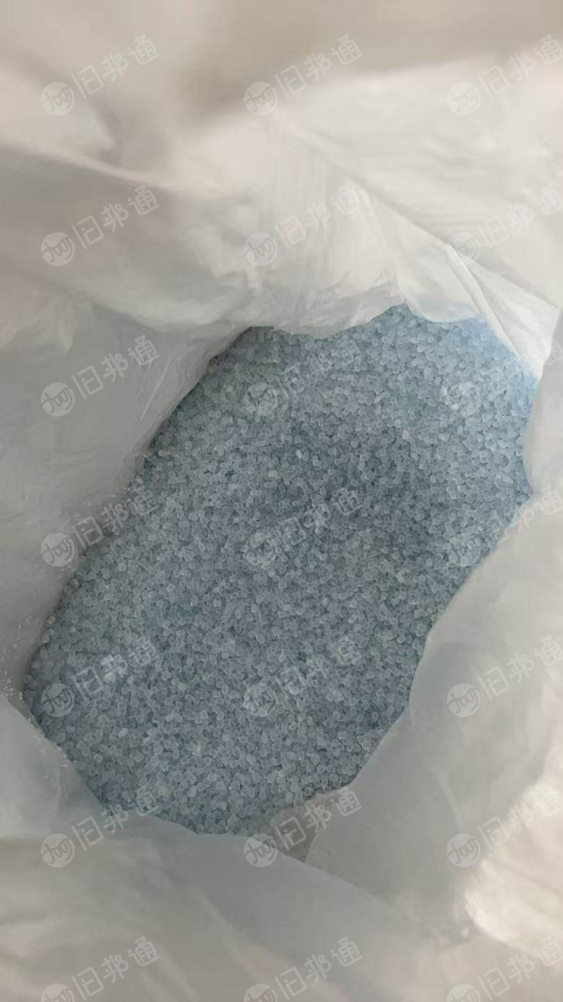 长期出售PVC新料颗粒和回料黑色颗粒,PVC透明颗粒等都有
