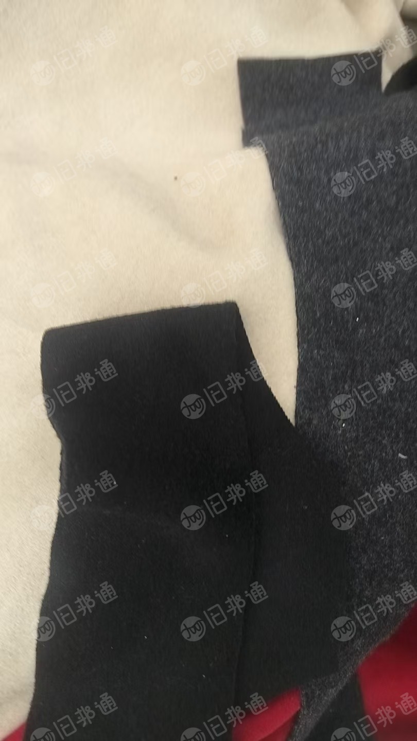 出售双面呢卷材,纯毛48卷,百分之50-80的54卷,提花的90卷,也有双面呢边角料出售