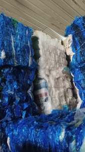 长期出售PE胶水膜废料