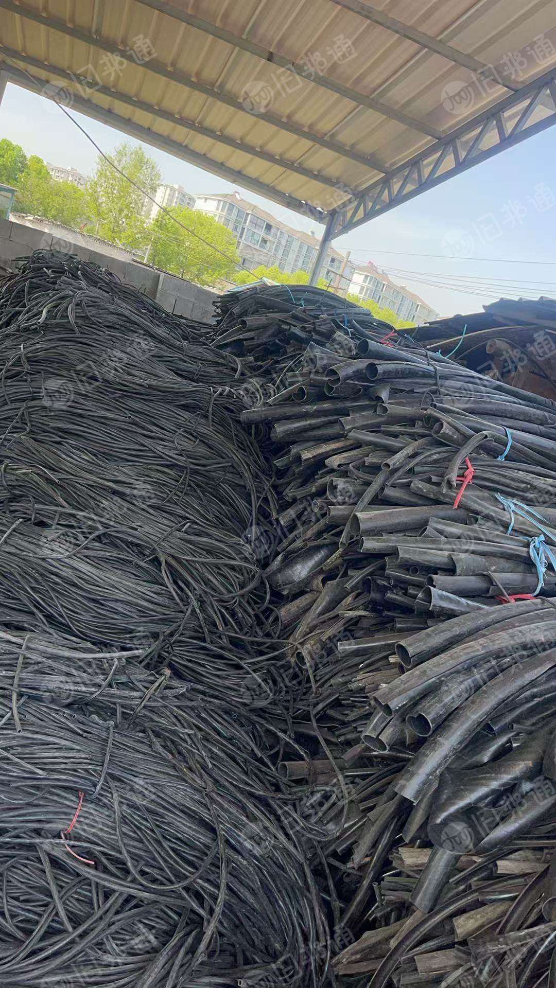 出售PVC电缆皮废料,细线皮,黑大皮都有