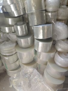 出售PET卷膜，滑膜和轻胶膜各20吨