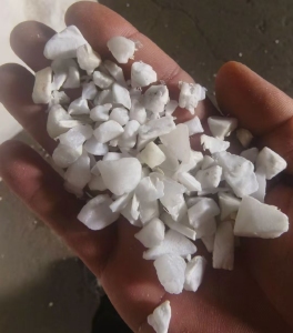 出售白色PP共聚丙破碎料，长期有货