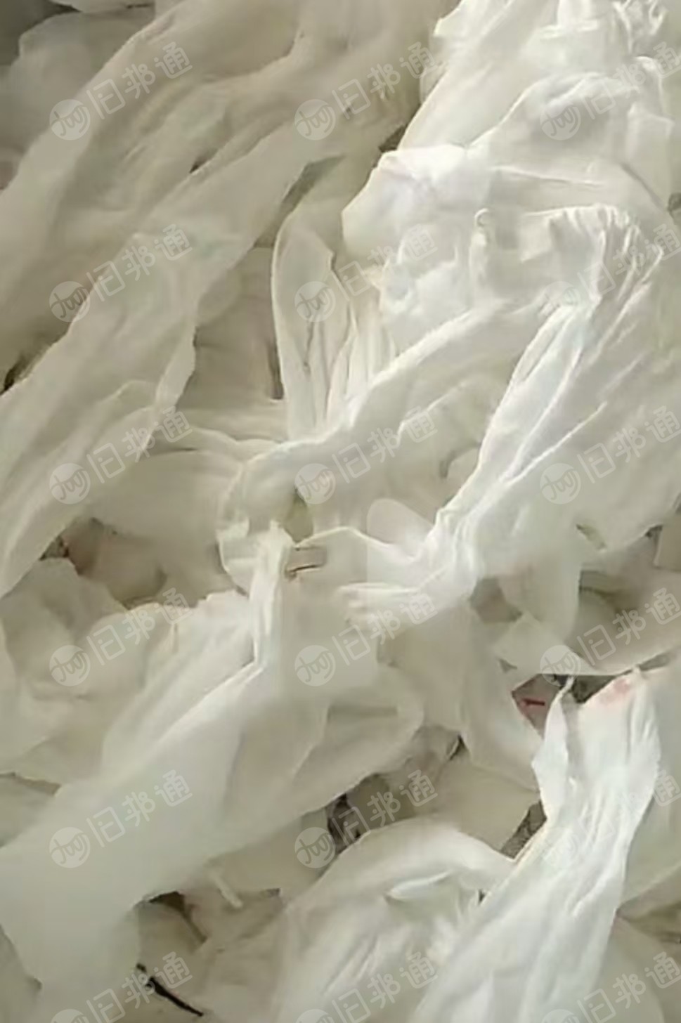 出售无纺布边角料,有木棉材质和涤纶棉材质,月供5吨左右,货在吉林长春