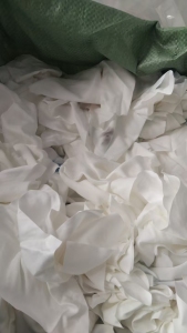 长期出售电子厂从屏幕下来的酒精布，PP材质，，现货3吨，每个月4-6吨货，厂在广东惠州