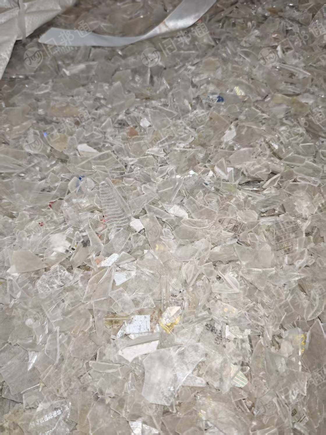 出售PET酒盒破碎料