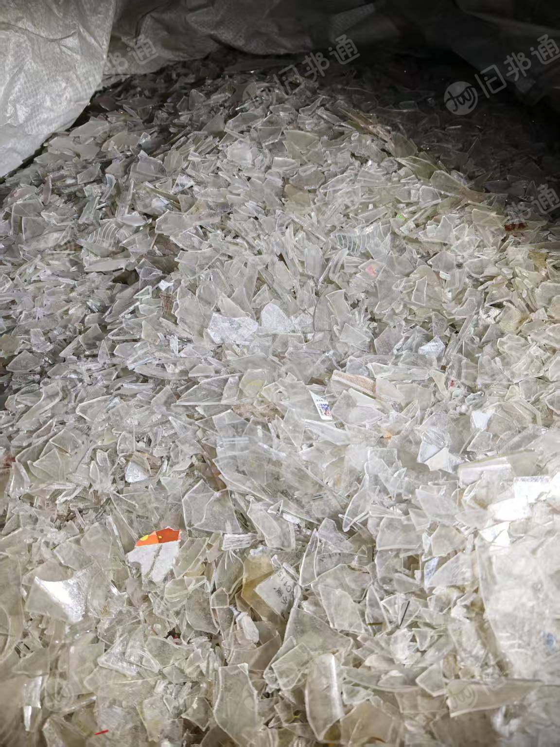 出售PET酒盒破碎料
