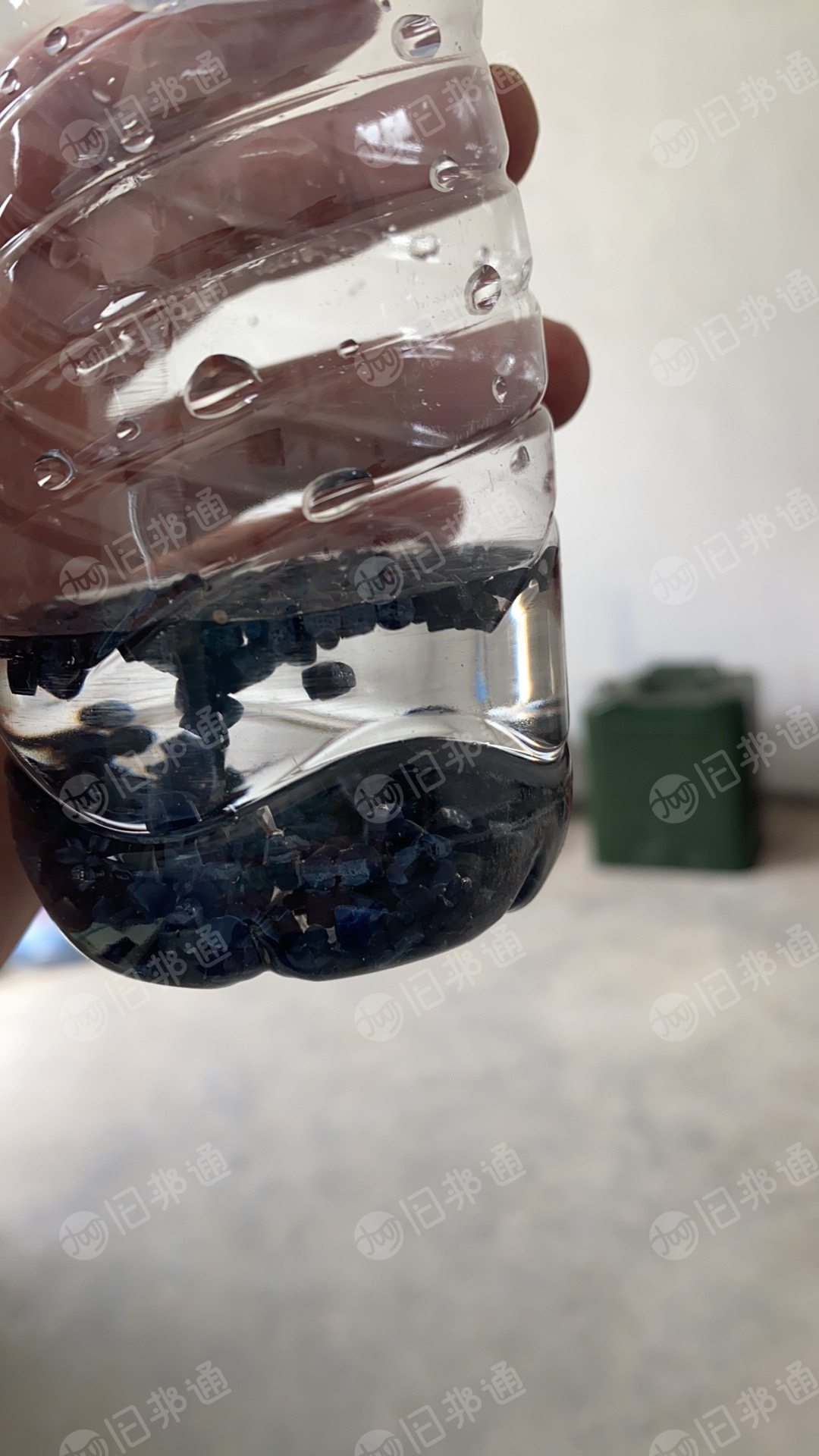 出售篷布颗粒12吨，提货价2200