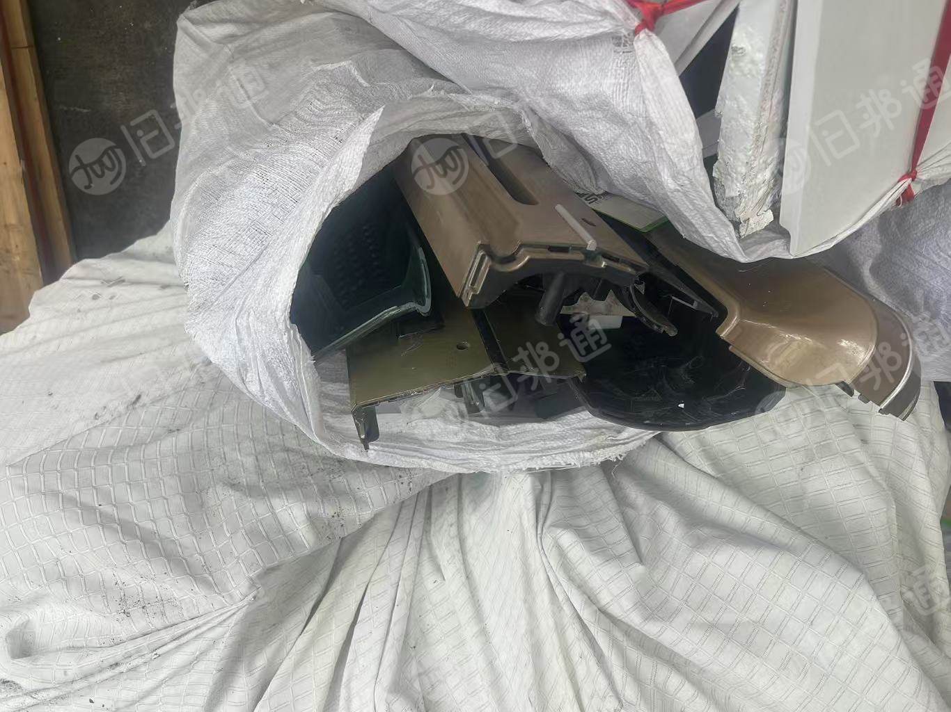 出售麻将塑料,PS材质,现货几吨,长期有货