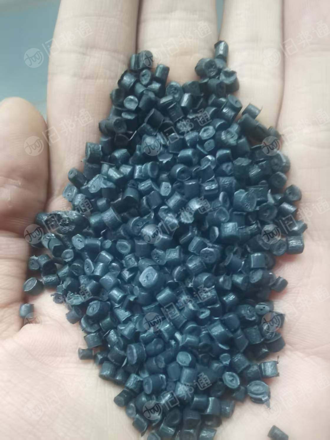出售尼龙布脚颗粒,溶脂73,月供100吨