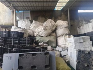 长期求购ps吸塑盒废料,ps焊丝盘废料,ps电子盘废料等毛料