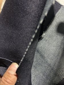 长期出售牛仔废布,纯棉牛仔,牛仔边角料,可褪色,现货4吨左右