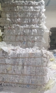 出售尼龙脱模布废料,压包好的,现货几十吨