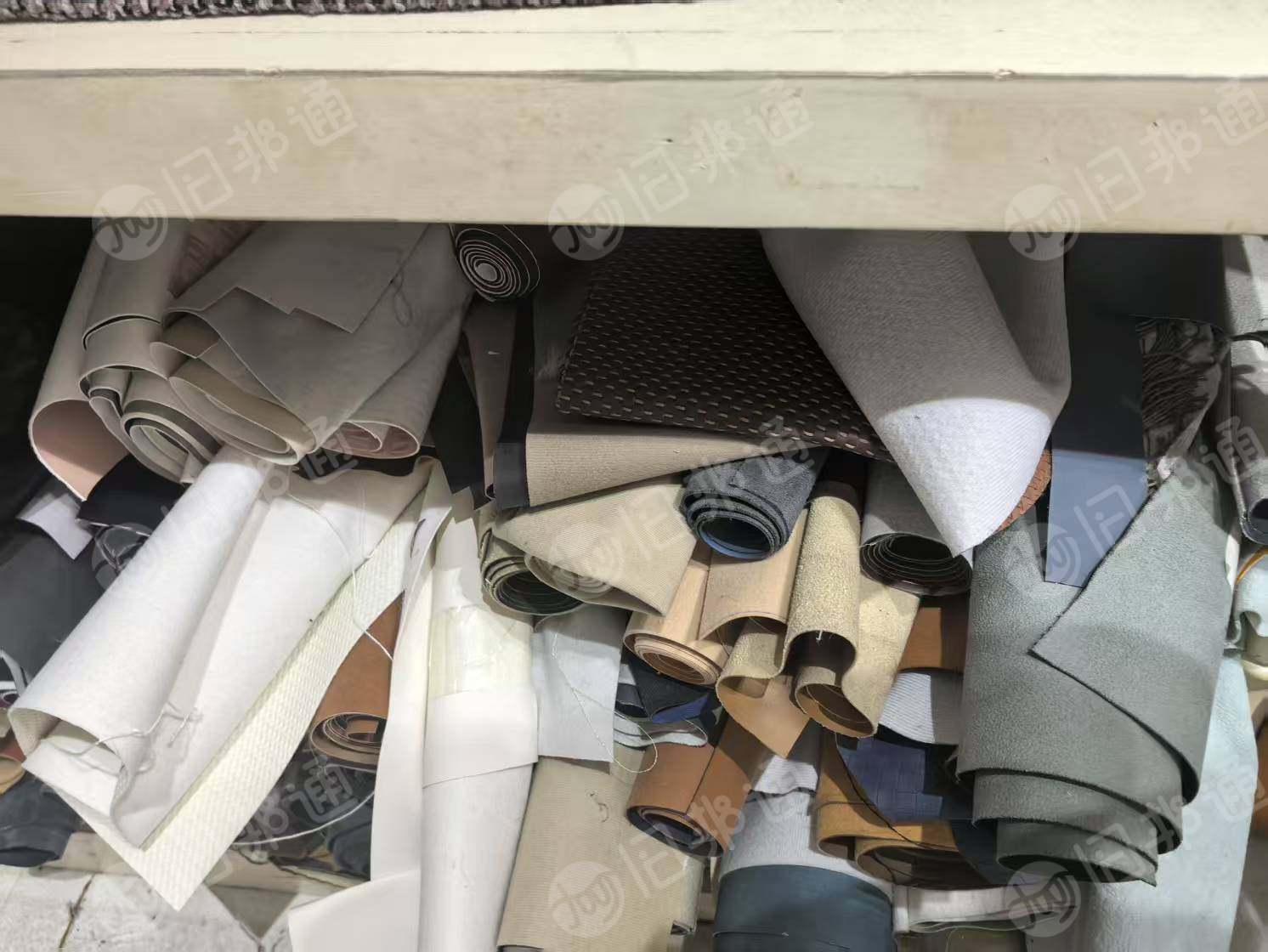 现货处理一批废布头，做房地产样板间床品下来的，现货20多袋编织袋，货在广东深圳