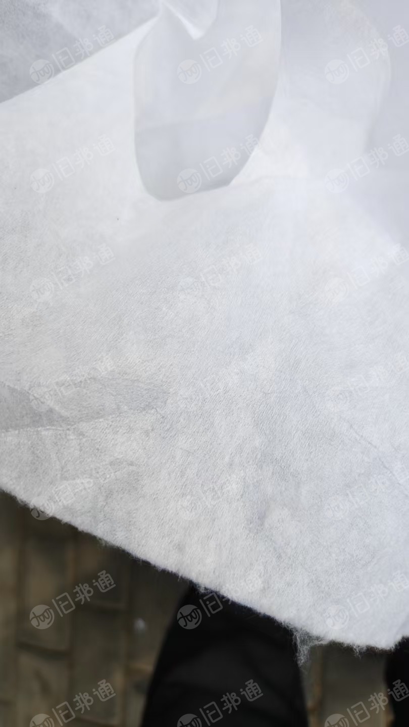 出售一批PET水刺无纺布盘料，有白色红色 现在10多吨，厂在安徽合肥