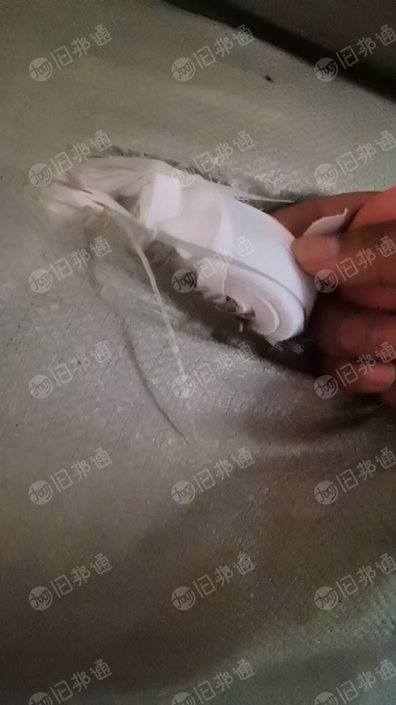 长期出售全棉梭织布,带10%的氨纶,服装厂下来的,现货10吨左右,货在江苏宿迁