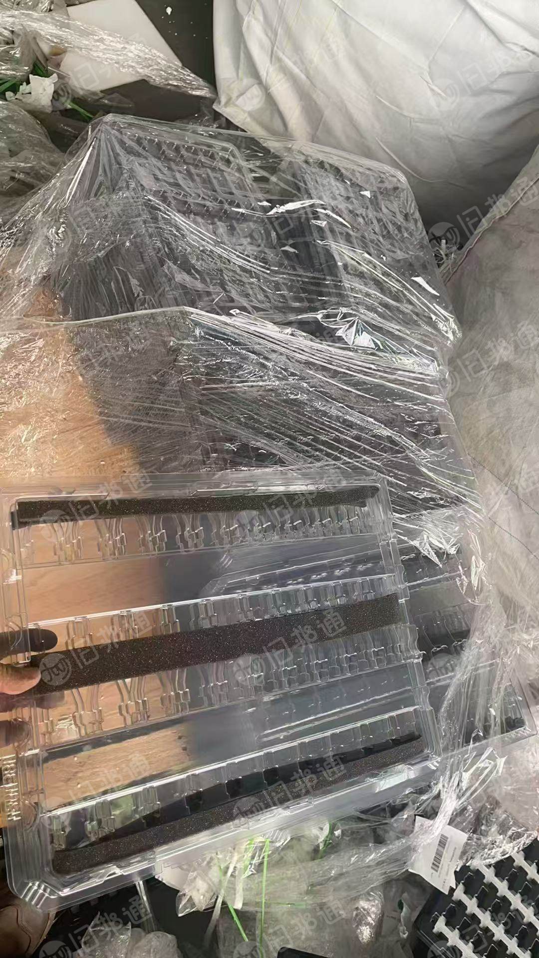 长期出售pet吸塑盒废料,基本都是不带珍珠棉的,每月几十吨