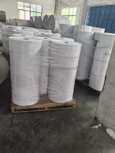 出售卷筒铜版硅油纸,120克,规格18公分