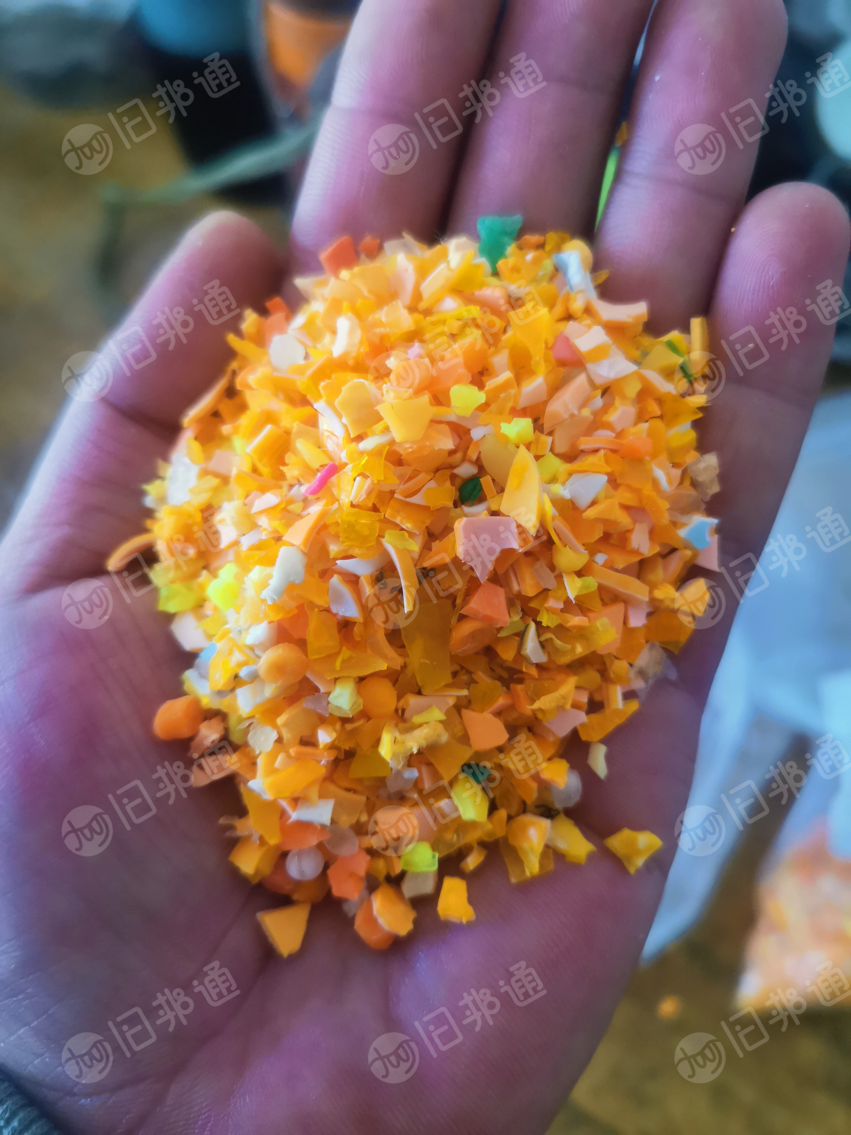 大量出售软质PVC破碎料,PVC线管子粉碎料,水带料,钢丝管子粉碎料