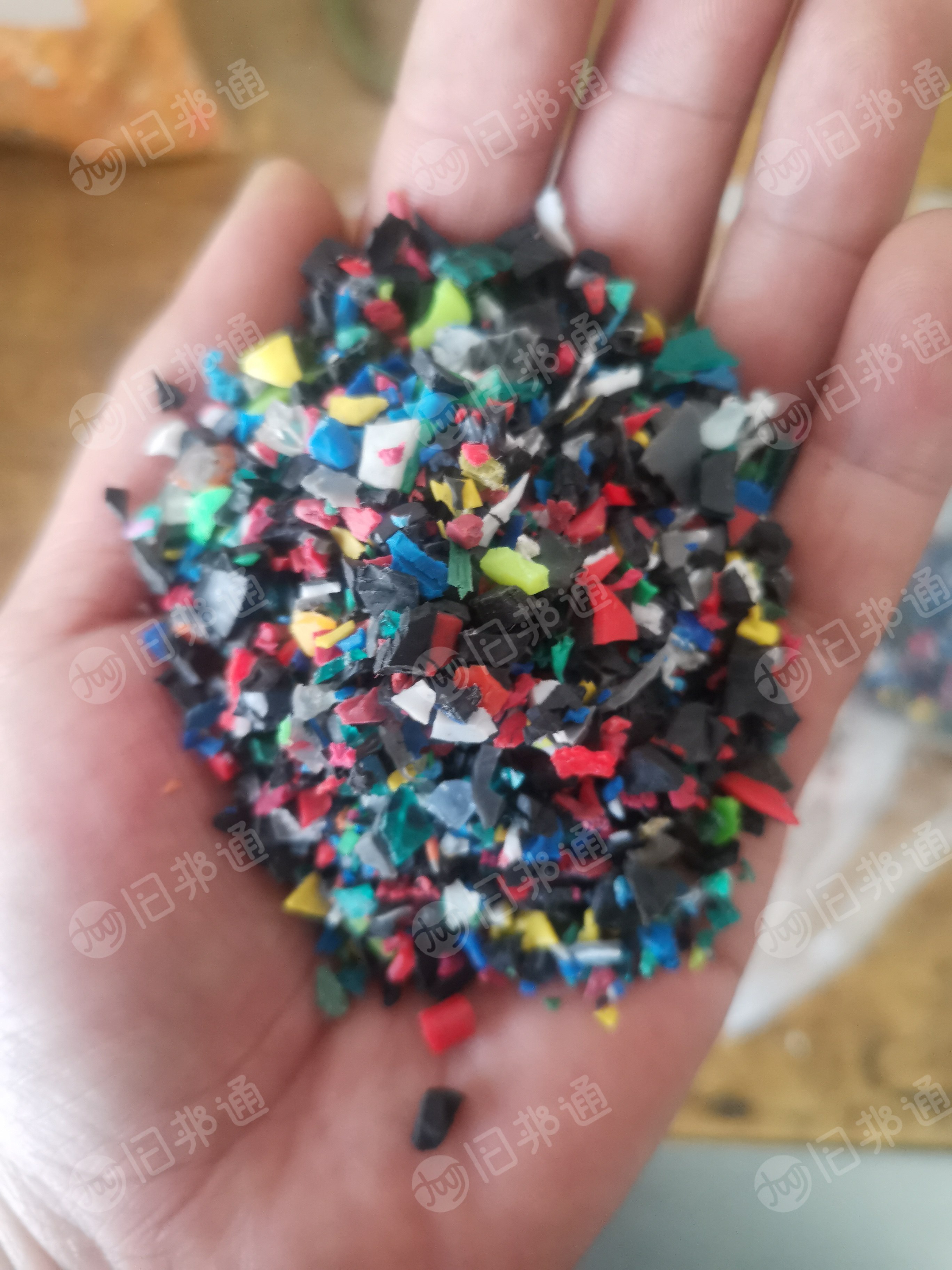 大量出售软质PVC破碎料,PVC线管子粉碎料,水带料,钢丝管子粉碎料
