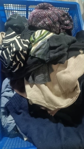 长期出售旧衣服分拣货,旧衣服黑料,毛衣,大白等,厂在湖北武汉