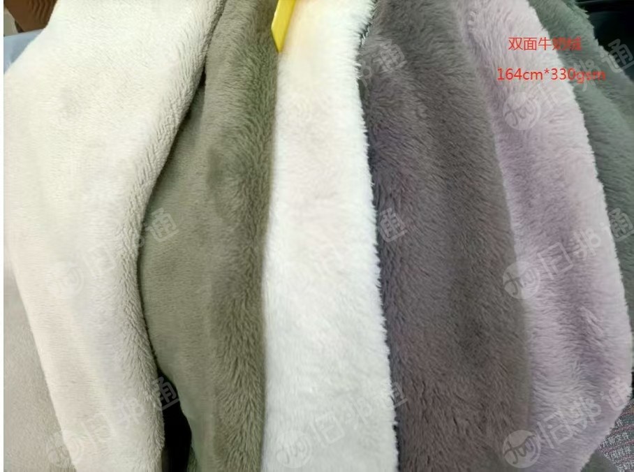 长期出售库存绒布，单面绒，双面绒都有，现货有50吨左右，货在江苏苏州