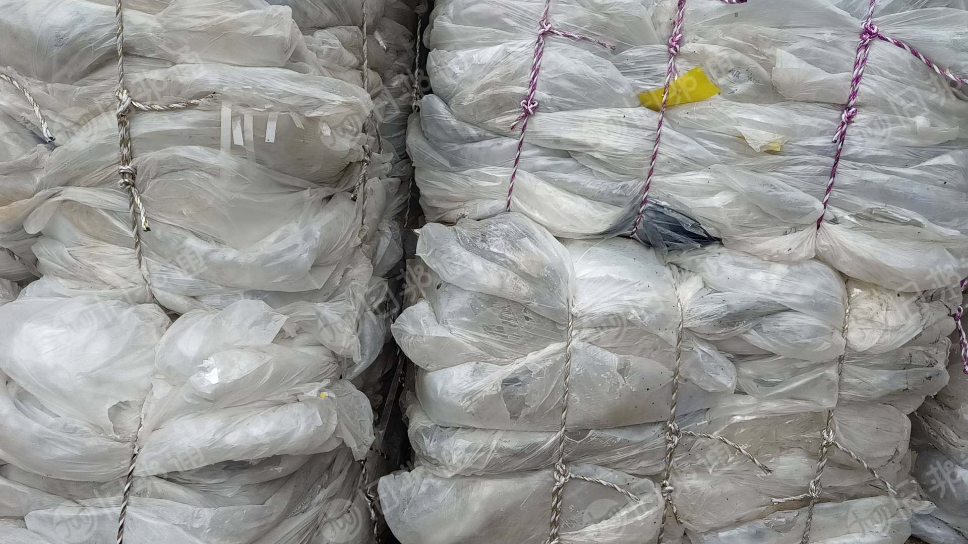 长期出售轻胶pet膜，月供100吨