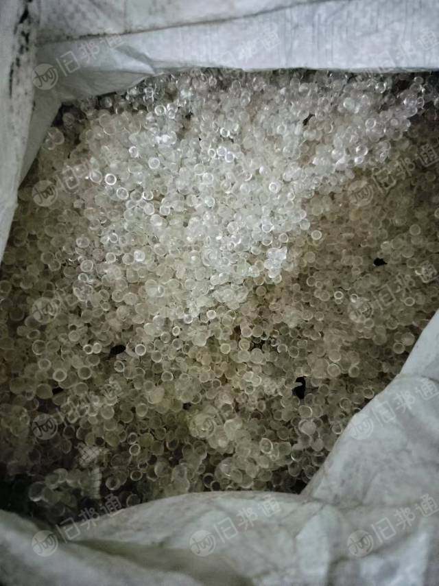 出售TPU膜,TPU脂肪族料,现货5吨,另出售TPU颗粒,,40多吨,做车衣用的