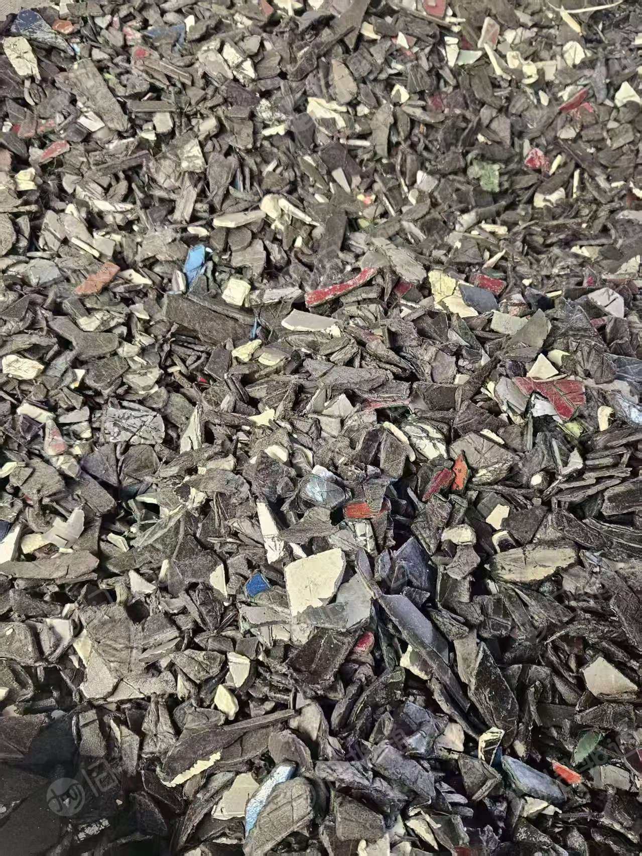 出售保险杠破碎料，月供30-40吨，过盐水带漆