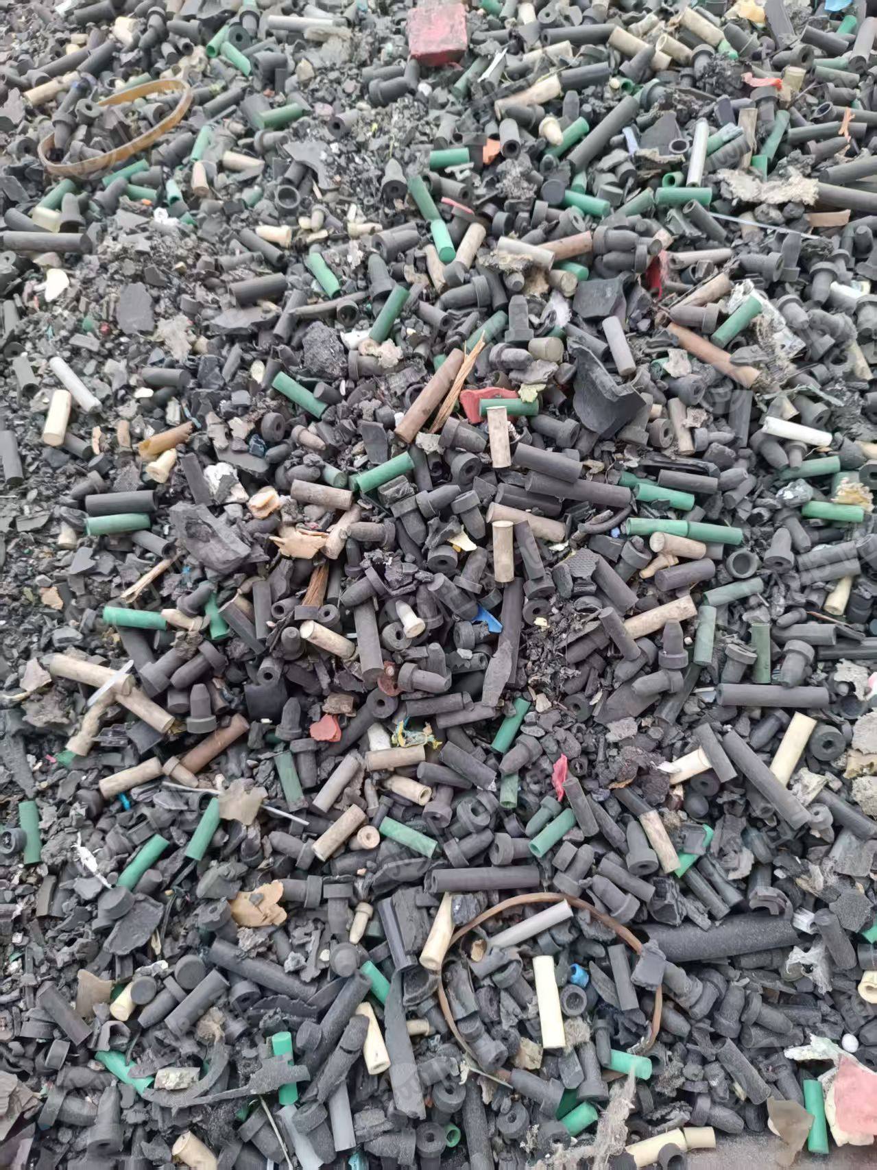 求购塑料炼油料，要破碎料好的，月需600吨