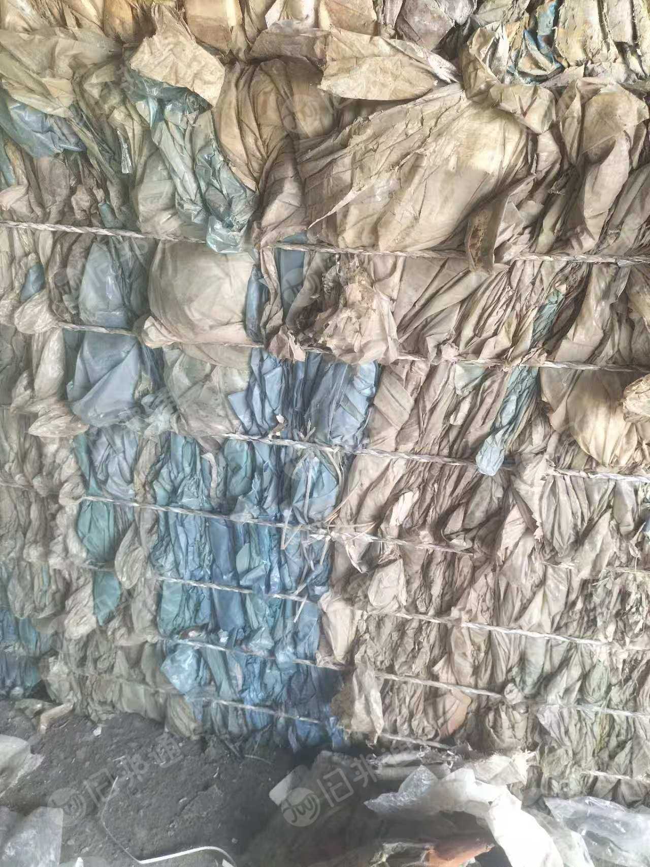 出售PE大棚膜废料,现货一个挂半