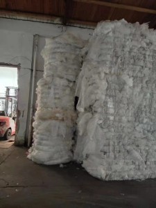 长期出售一级干造高压膜，现货半挂车，少量标签