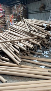 出售二手纸管，内径7.6cm，厚度1.2cm，长度2.8米