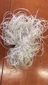 长期大量出售高强涤纶丝，涤纶废丝，高强丝，每月出9.6米两车，年供600吨