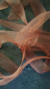 长期出售涤纶网格布,涤纶废布,现货七八吨
