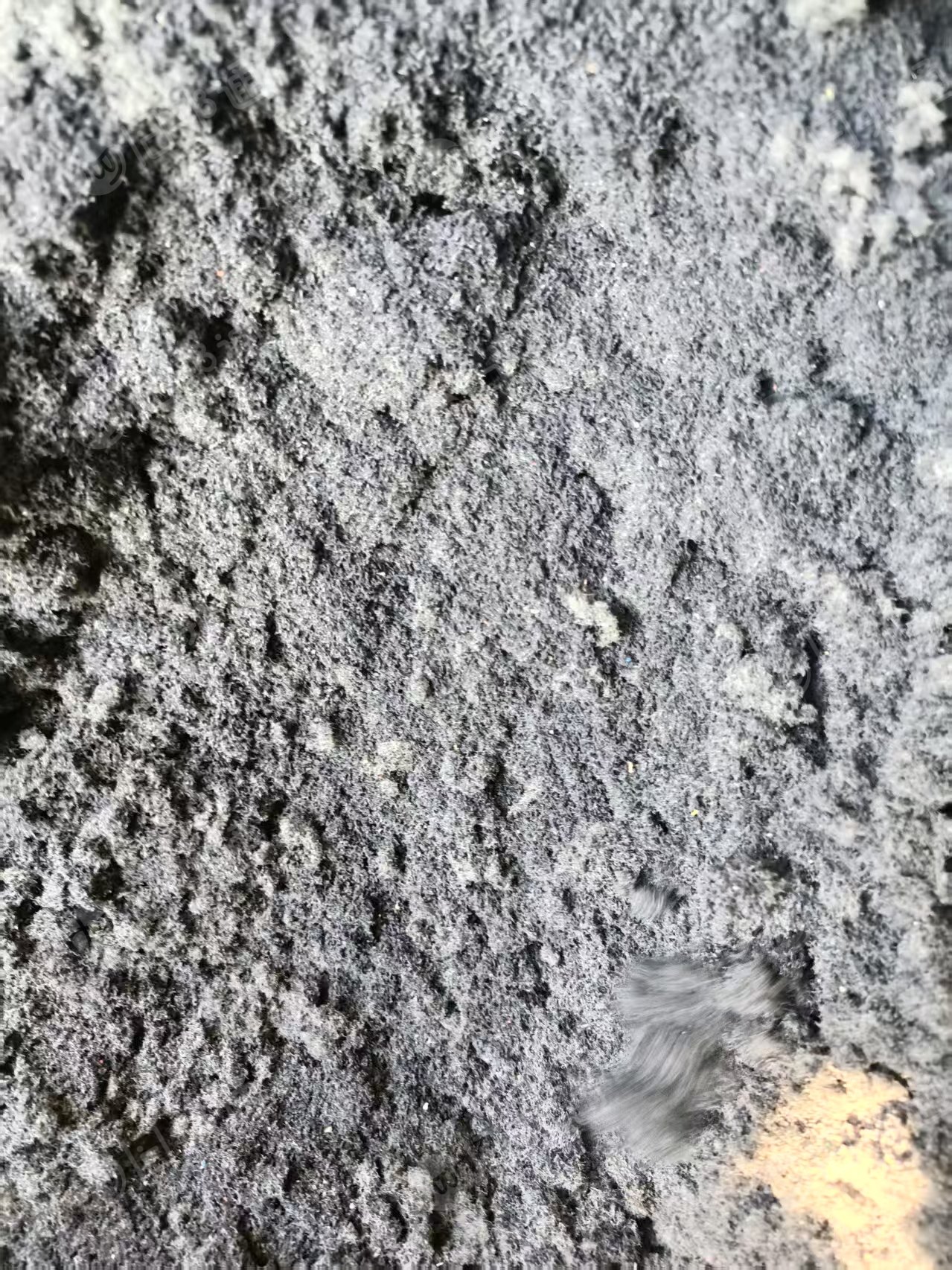 出售尼龙毛毛料,没有水分,袋装的,现货十几吨