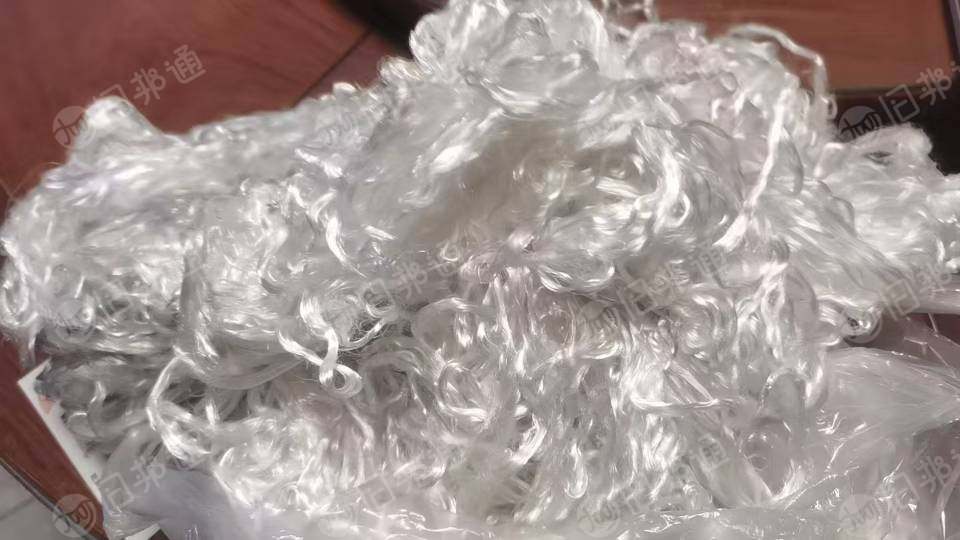 长期出售涤纶工业丝废涤纶丝，每个月10吨左右