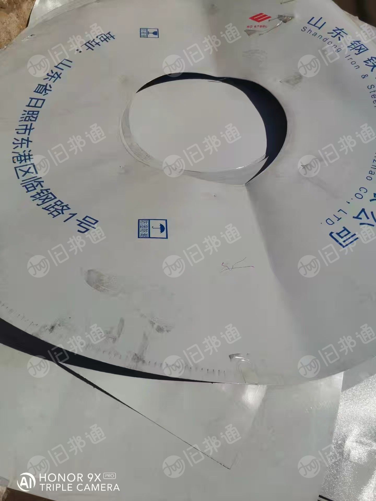 出售全漂PE钢卷皮毛料，灰色的，现货30吨左右
