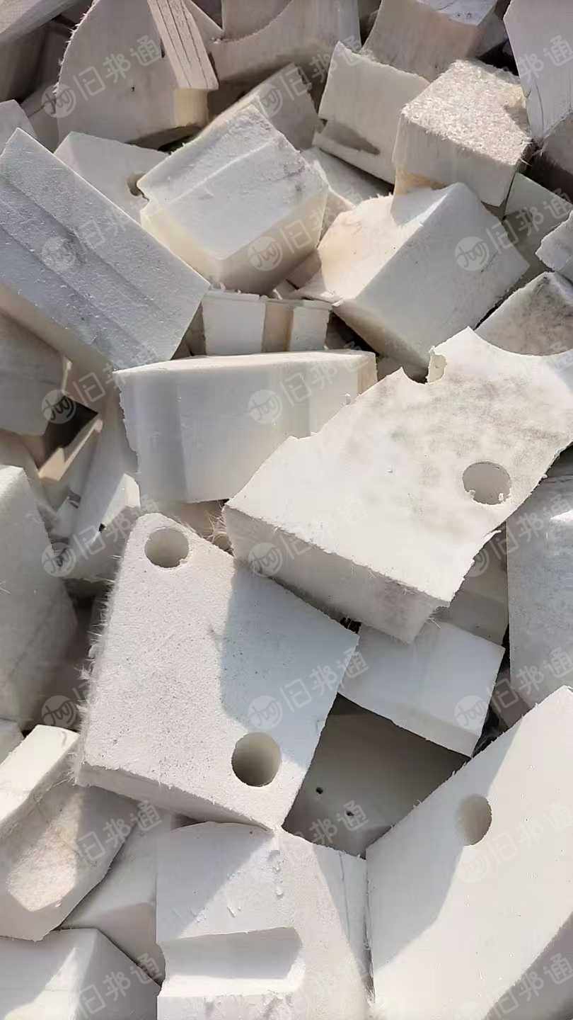 售发泡eva边角料，全白的，现货30吨