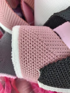 长期出售鞋面，纯丙纶材质的，货在河南郑州