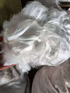 长期出售涤纶废丝，125D涤纶丝