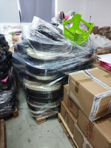 出售偏光片片材，大多都是成卷的