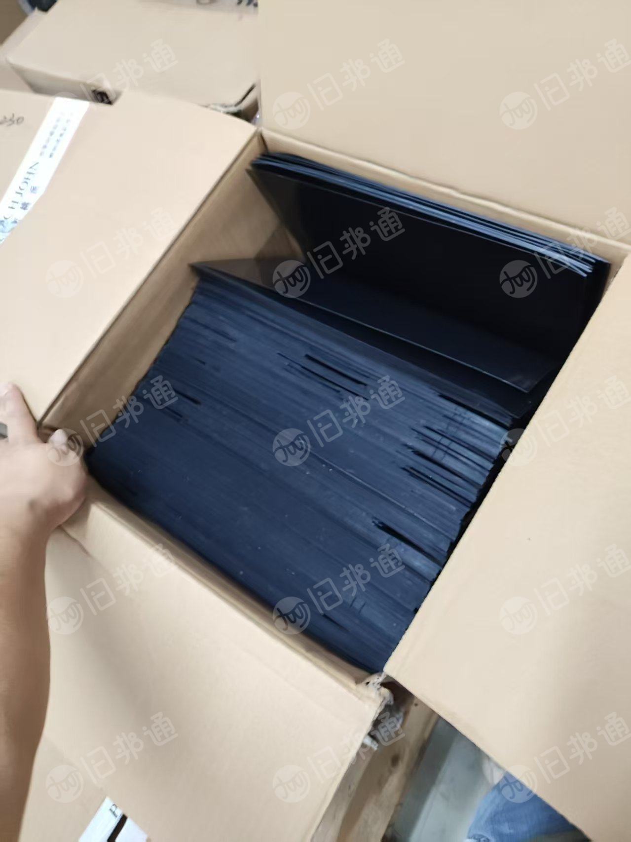 出售偏光片片材，大多都是成卷的