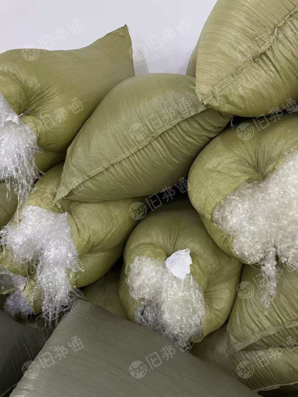 出售PP复合PET膜废料，打包100吨