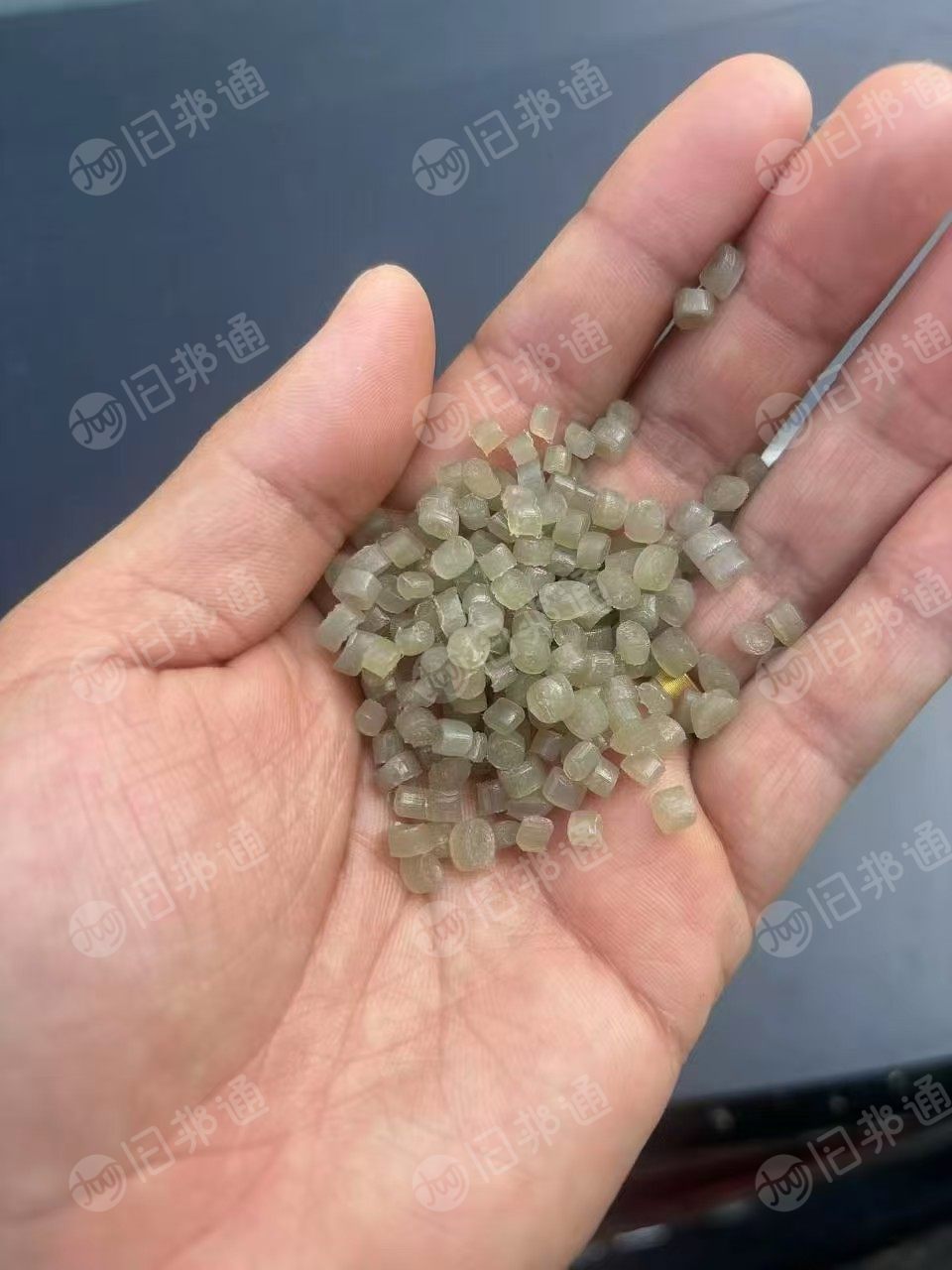 求购高压膜颗粒，用一级二级比较多，吹膜用