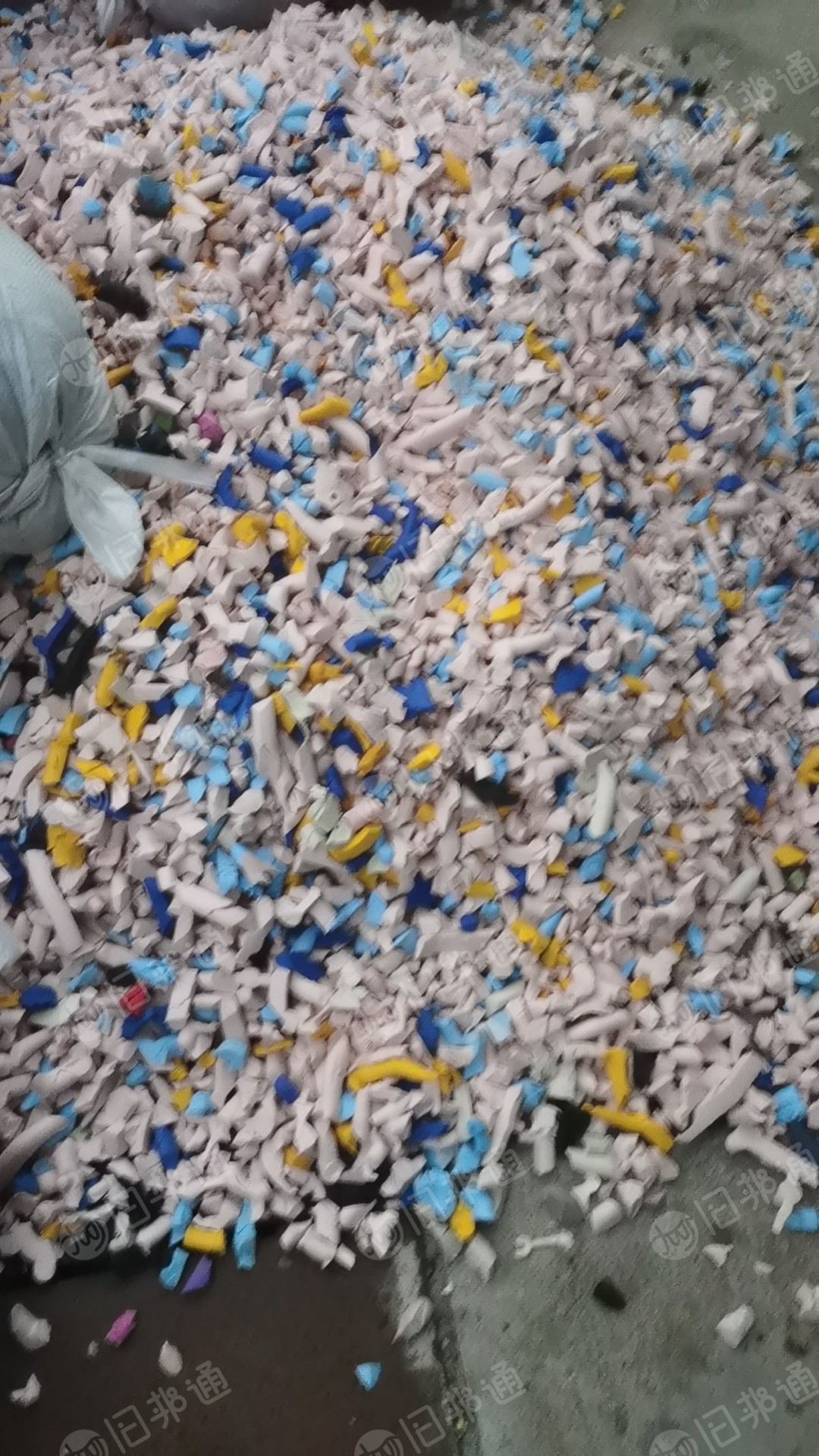 大量出售EVA破碎边角料