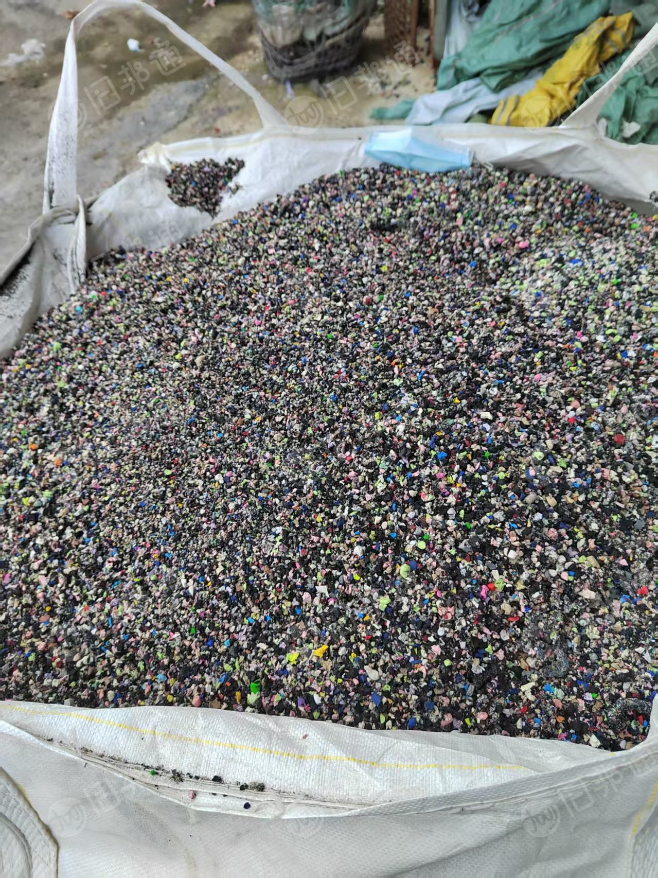 大量出售EVA破碎边角料