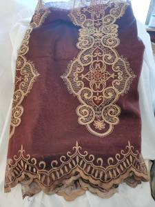 出售窗帘成品布，窗帘布，幅宽2.8左右，现货5吨左右，厂在河北衡水